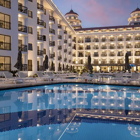 Blue Marlin Deluxe & Hotel