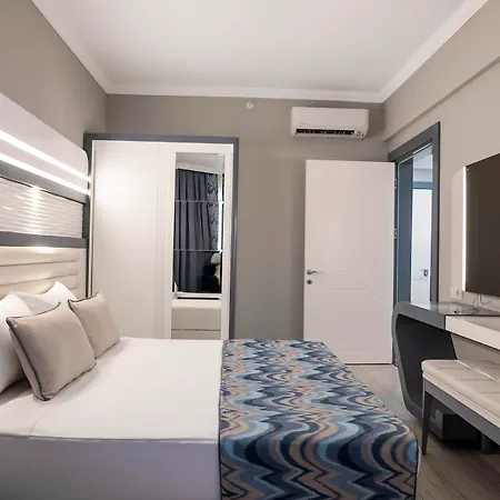 Blue Marlin Deluxe Spa&resort - Ultra Hotel