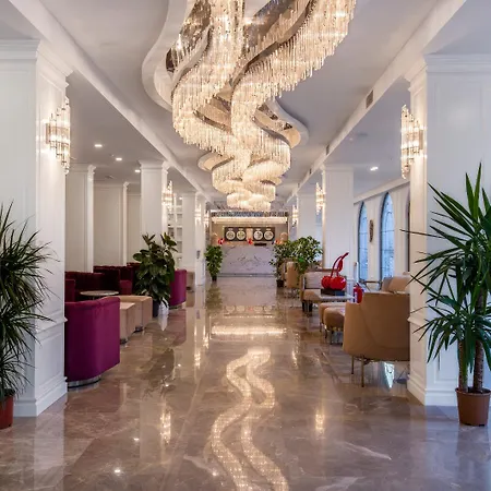 Blue Marlin Deluxe & 5* Konaklı