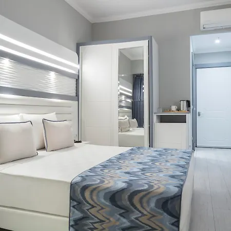 Blue Marlin Deluxe Spa&resort - Ultra 5*