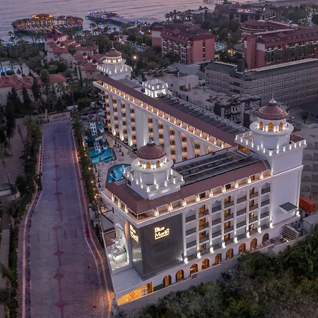 Blue Marlin Deluxe Spa&resort - Ultra Konaklı