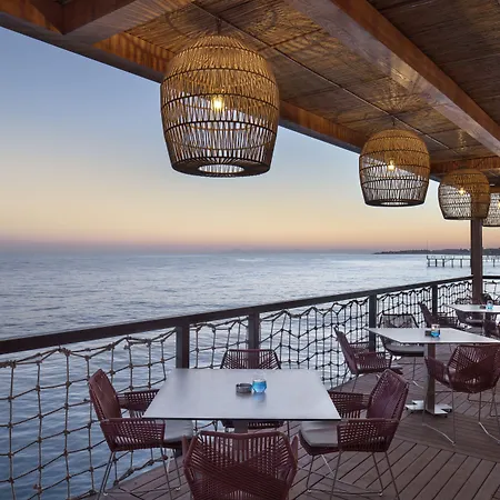 Blue Marlin Deluxe & Hotel Konaklı