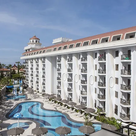 Blue Marlin Deluxe Spa&resort - Ultra Hotel Konaklı