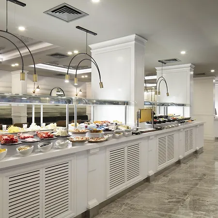 Blue Marlin Deluxe & 5* Konaklı