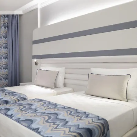 Blue Marlin Deluxe & 5* Konaklı