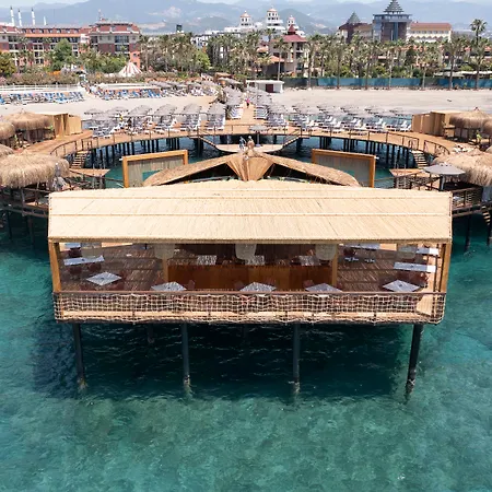 Blue Marlin Deluxe & 5*